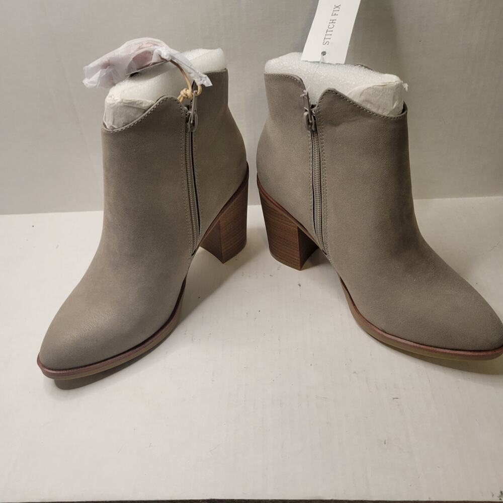 NWT Mia Dusky Grey Western Classic Casual Chunky Heel Bootie Ankle Boots Size 6 - Picture 5 of 8